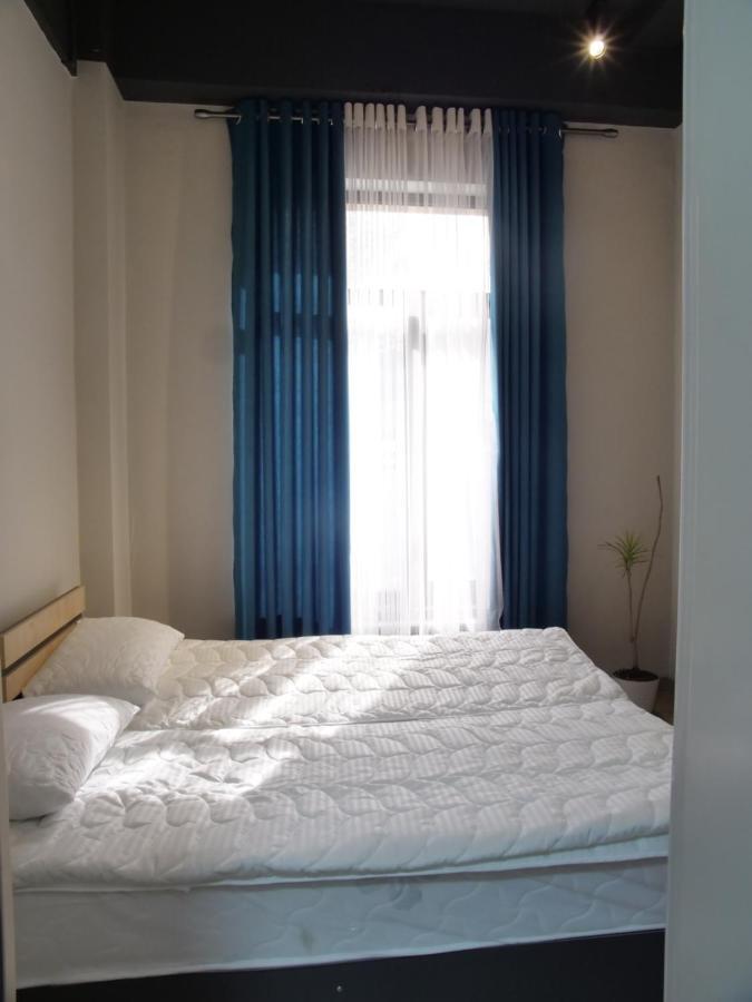 Muras Hostel 比什凯克 外观 照片