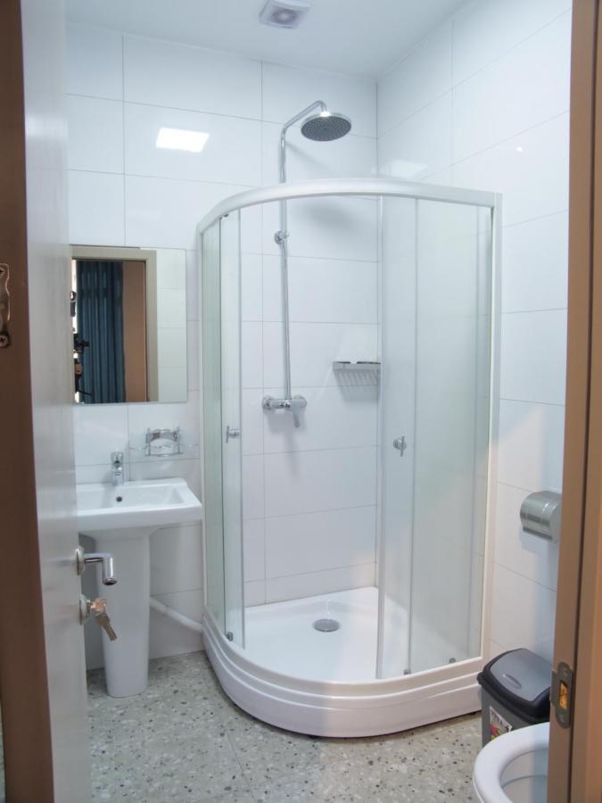 Muras Hostel 比什凯克 外观 照片